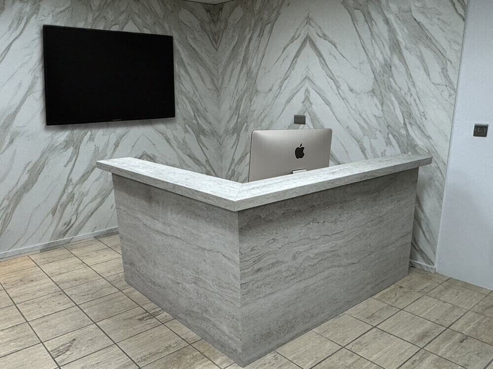 The Showroom Front Desk at Granite Planet in Theh Cotswolds