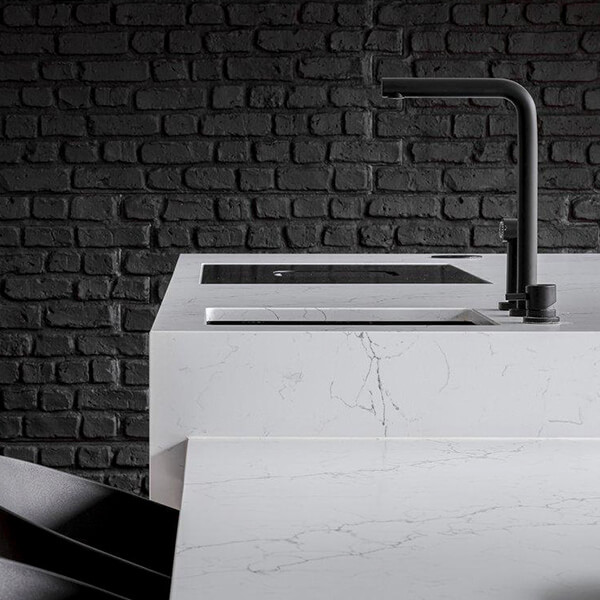 Unistone surfaces at Granite Planet in Worcestershire